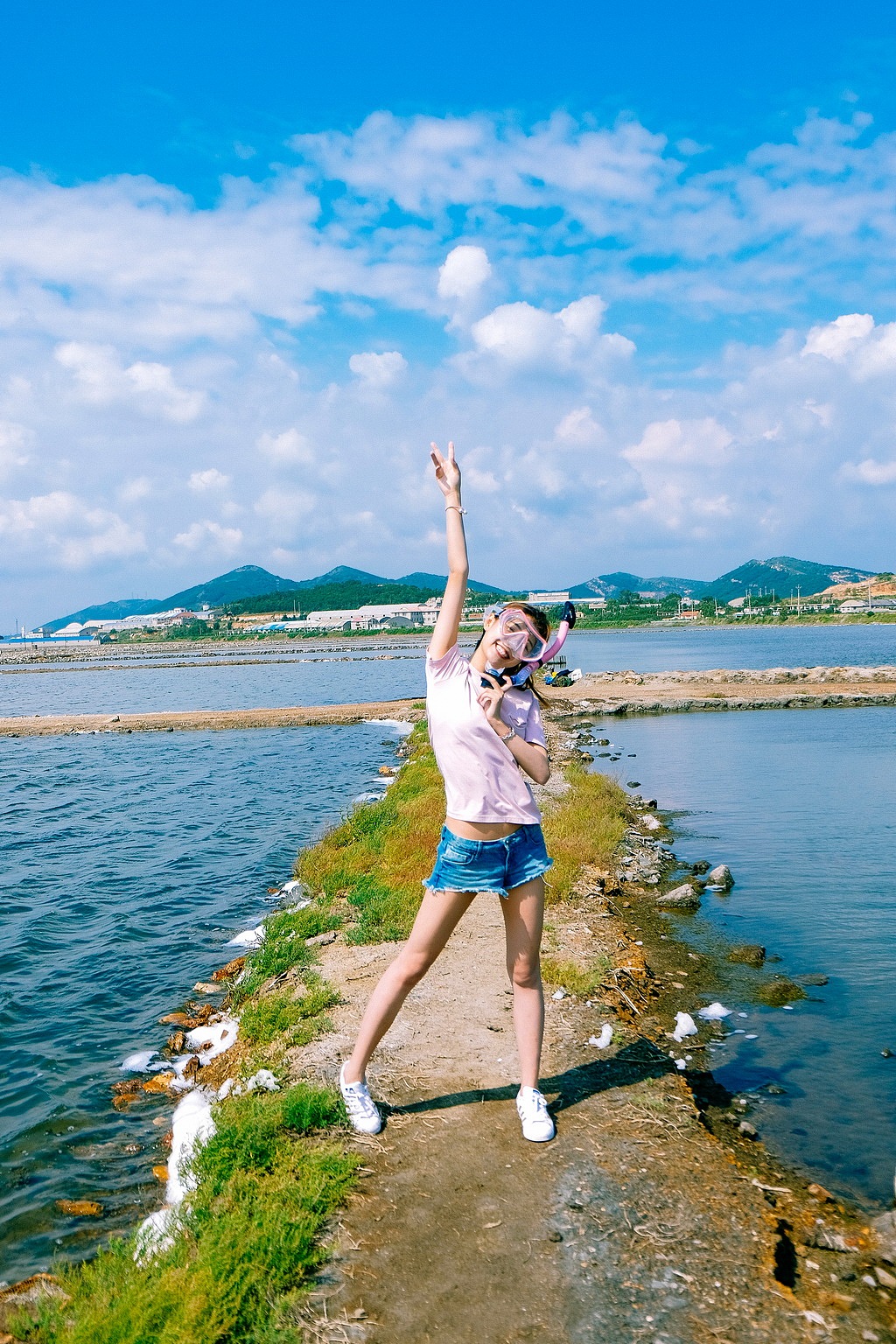 夏天北方已经开始清凉（图ZOTEwNzg2NDA=） - 人像摄影 - 站酷设计师hobysun原创素材 - 站酷ZCOOL