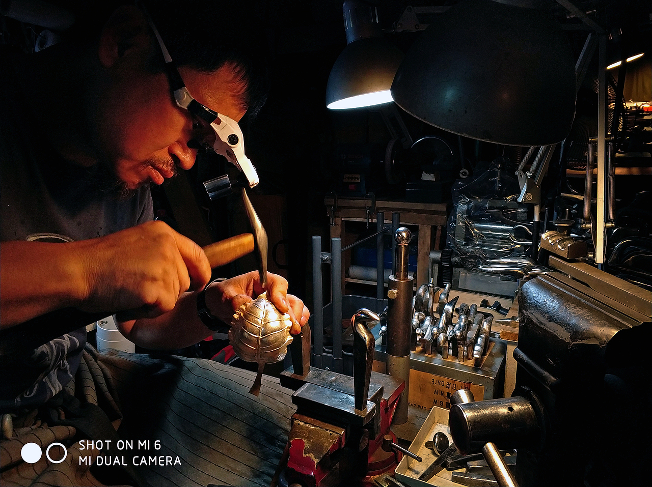 暗光下的临场感 广角端