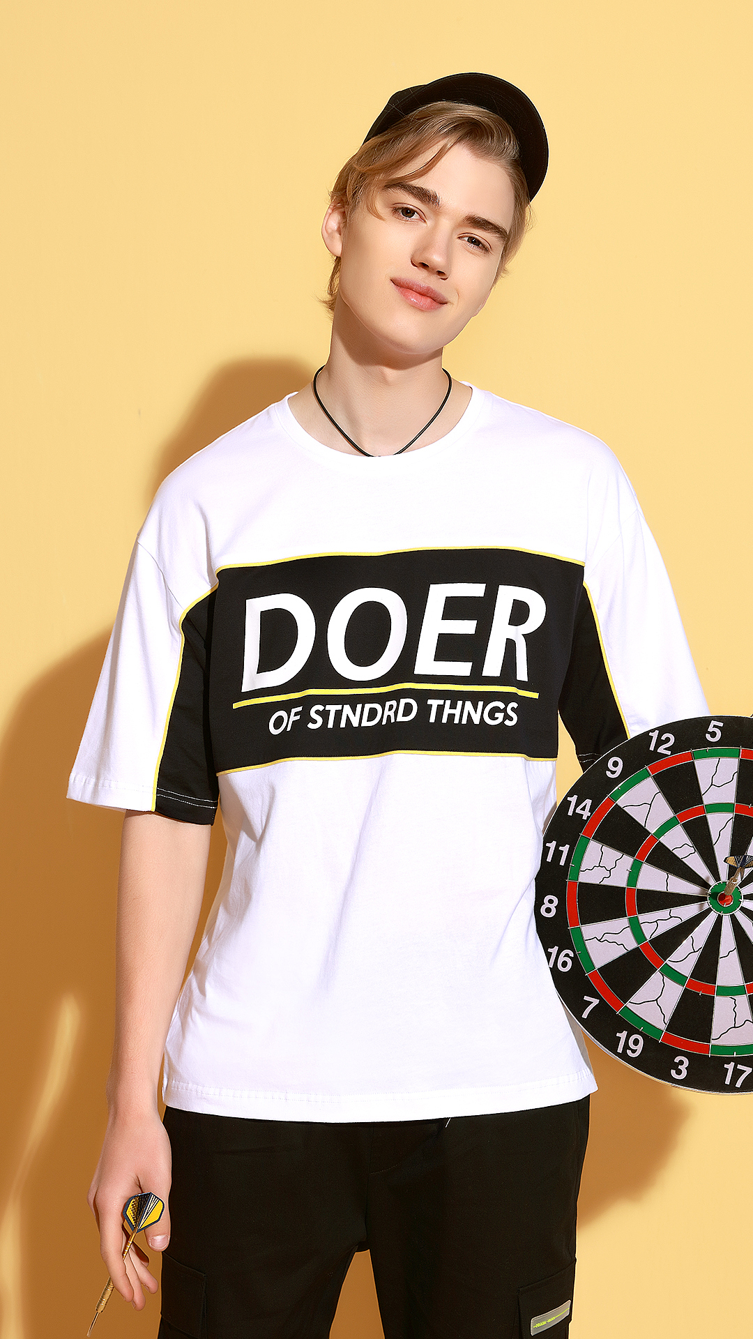 人物拍摄服搭-《男装 复古休闲运动风》（图ZMTcxODM4MDc2） - 人像摄影 - 站酷设计师谢甄AMY原创素材 - 站酷ZCOOL