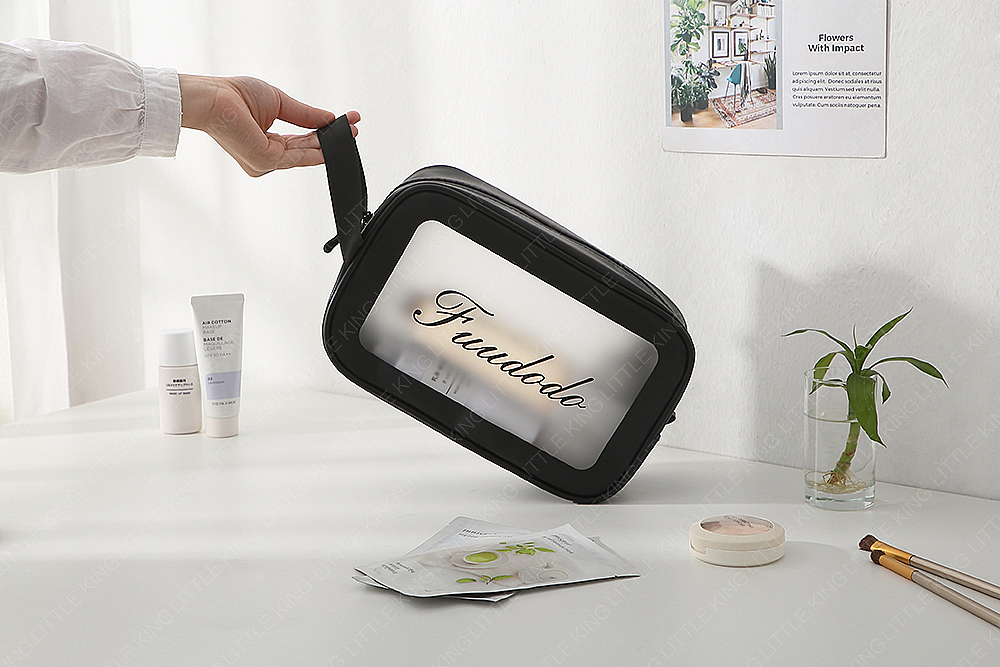 日式家居用品~化妆包（图ZMTk0NDYyNzg0） - 产品摄影 - 站酷设计师Dora_小圆原创素材 - 站酷ZCOOL