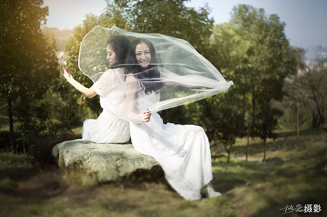 阳光正好。[闺蜜照]（图ZMjIwMzM2NjQ=） - 人像摄影 - 站酷设计师咸鱼大伯原创素材 - 站酷ZCOOL