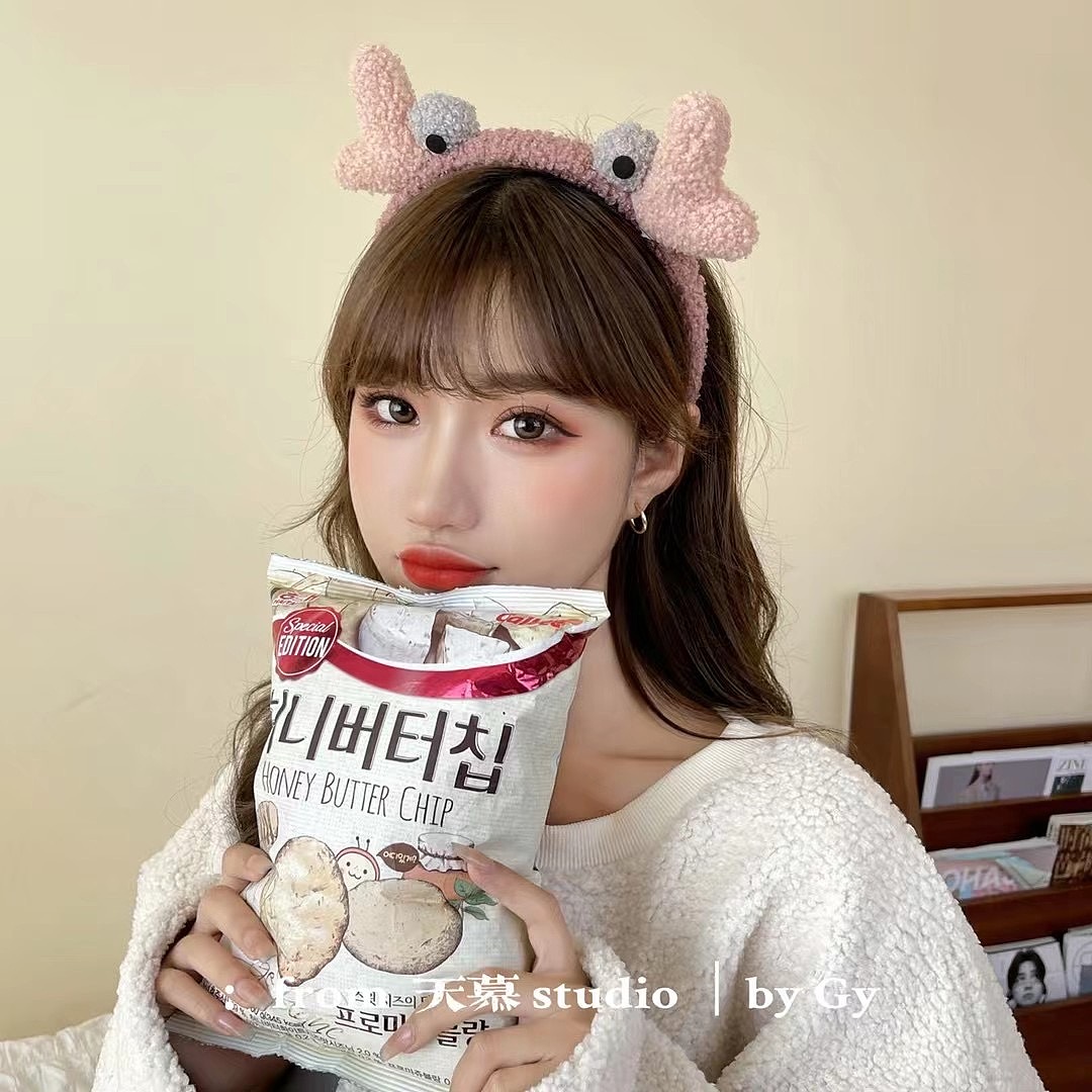 网红店甜美可爱发饰拍摄📷（图ZMjczOTU4OTA0） - 人像摄影 - 站酷设计师天慕摄影官方老曾原创素材 - 站酷ZCOOL