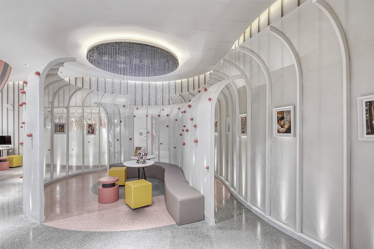 【商业】红黄蓝街拍馆丨NAYUNDESIGN丨