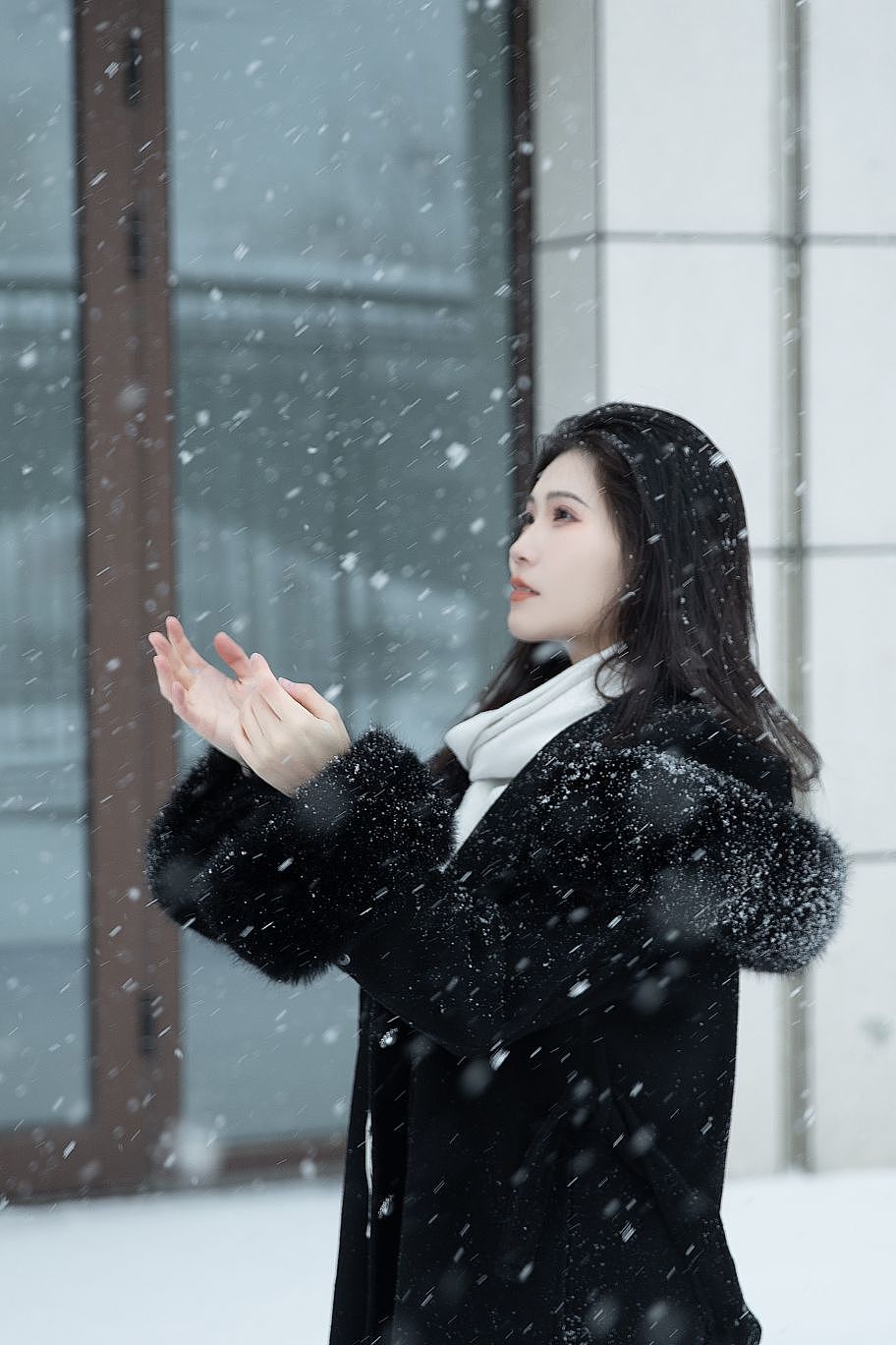 好久没发作品了,2023初雪送给你们