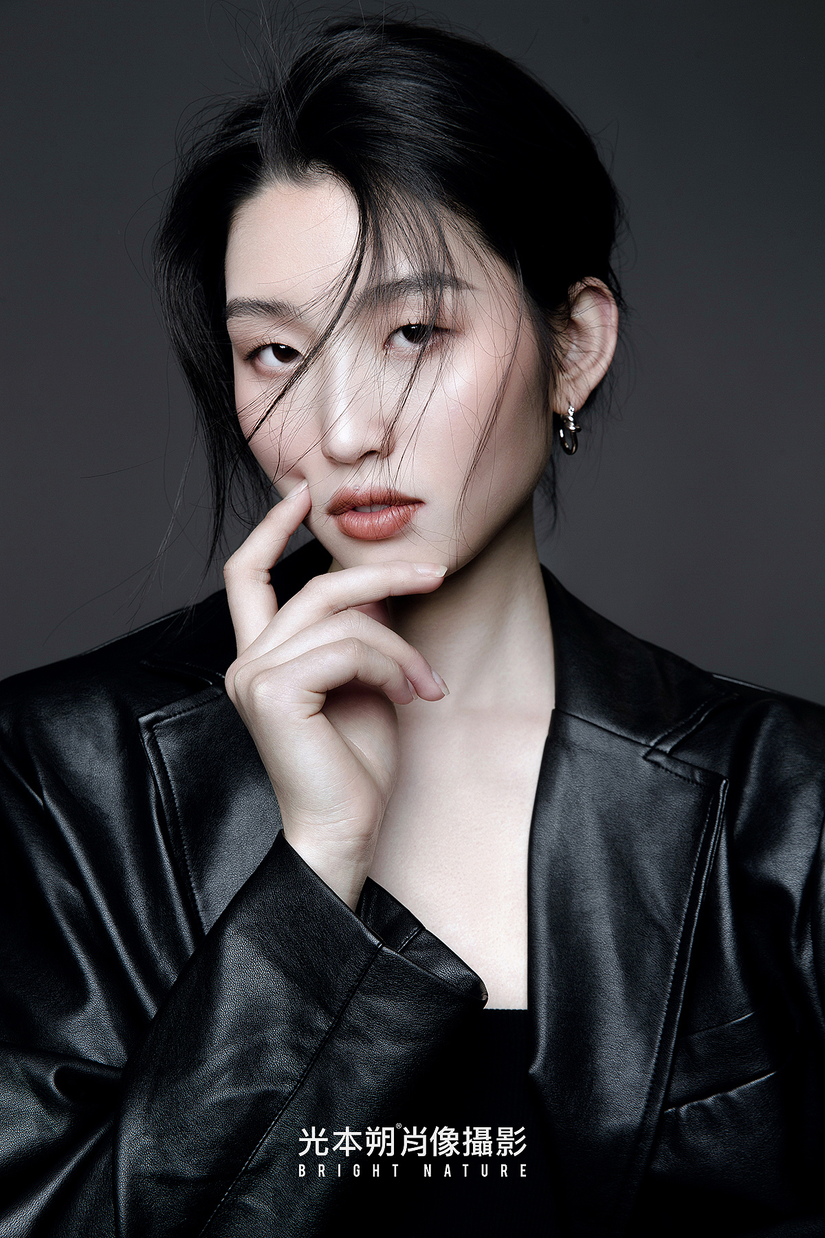 生活态度上你有多酷，你的肖像照就会有多酷（图ZMjkzMTMyOTQw） - 人像摄影 - 站酷设计师光本朔肖像摄影原创素材 - 站酷ZCOOL