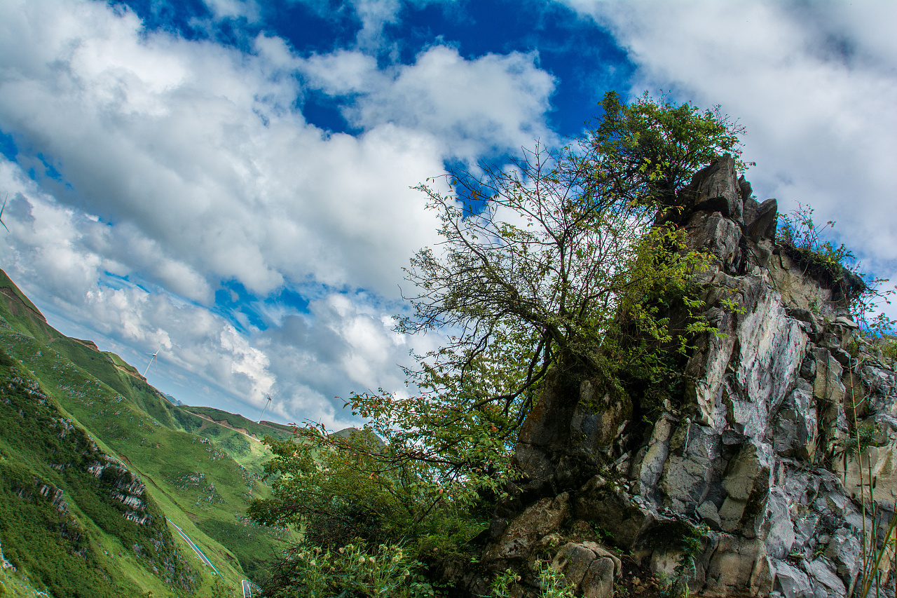 2017.8.26阿西里西和威宁草海跟团二日游