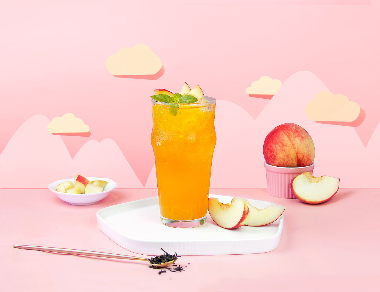 【草莓柠檬水】比极光还美草莓柠檬水，满足你的少女心！_哔哩哔哩 (゜-゜)つロ 干杯~-bilibili