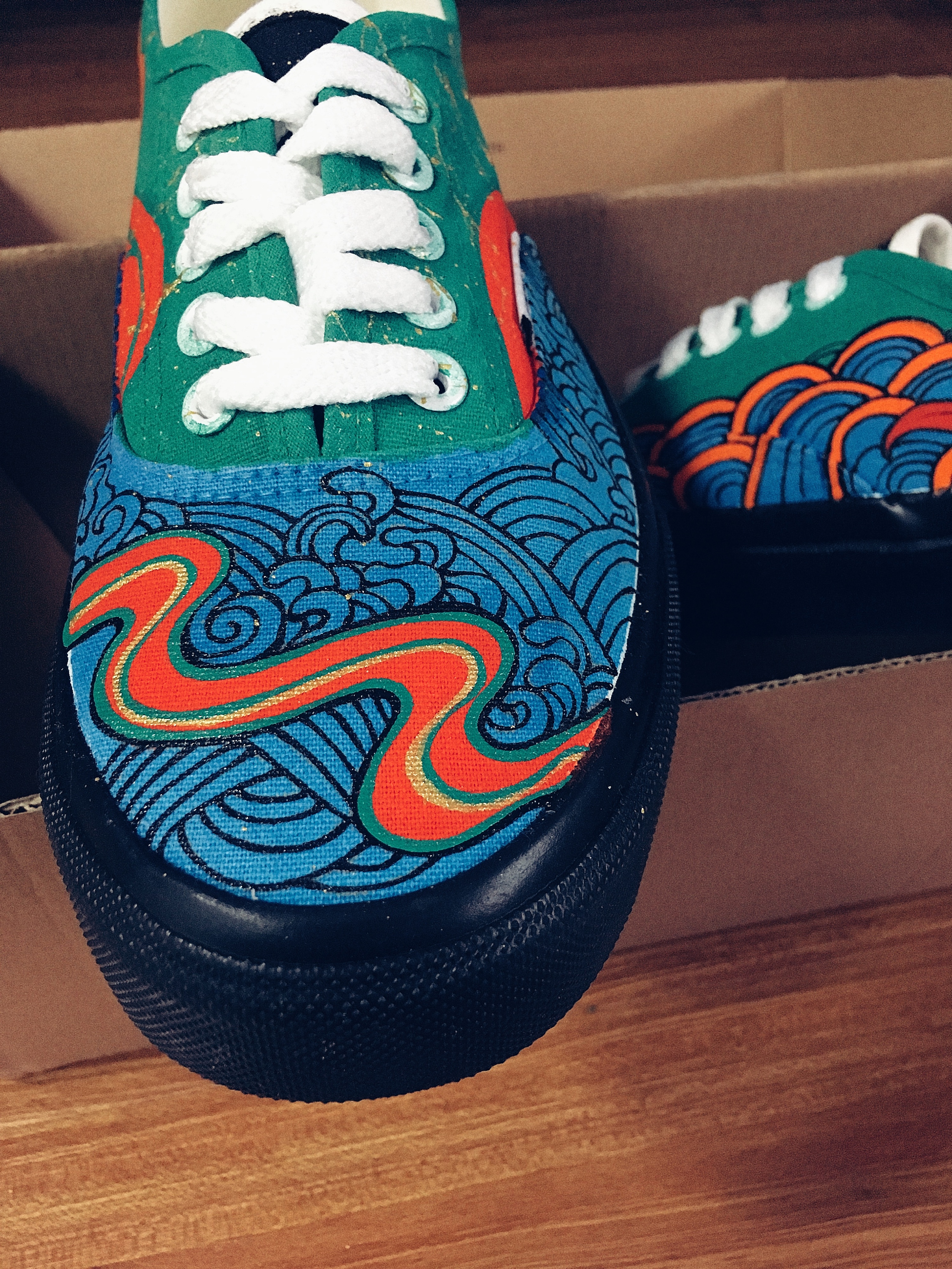 回力手绘鞋.一夜鱼龙舞