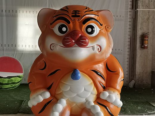 玻璃钢老虎卡通，喜欢的，可来图定制