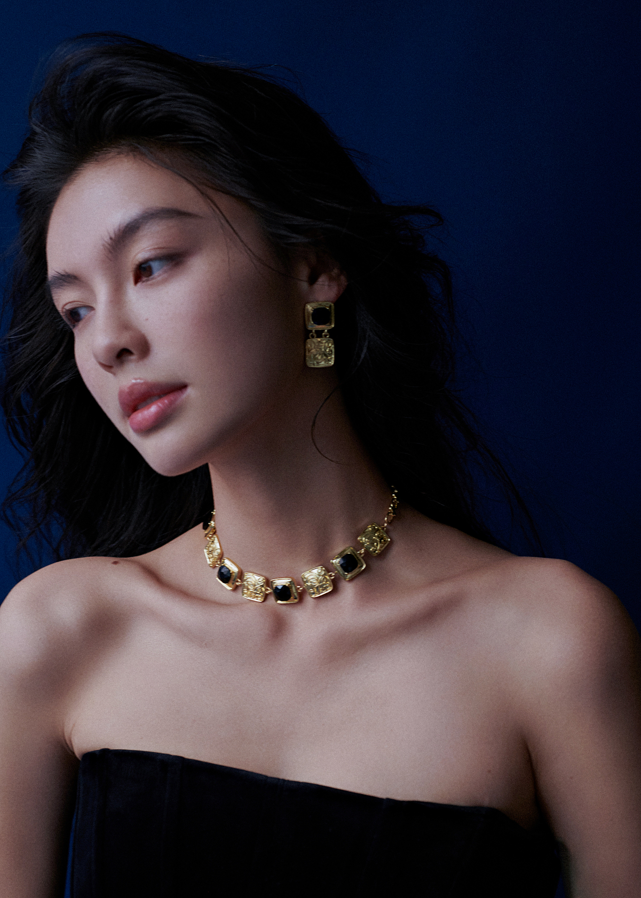 情绪感 首饰 拍摄（图ZMzY3OTg0MDg4） - 人像摄影 - 站酷设计师摄影师白云飞原创素材 - 站酷ZCOOL