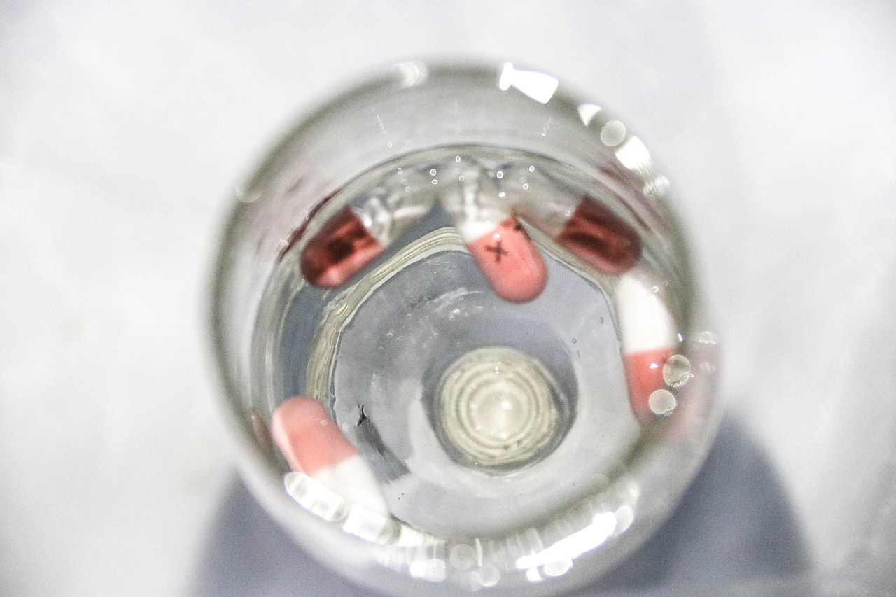 無(wú)題（圖ZMTE2ODM2NTEy） - 人像攝影 - 站酷設(shè)計(jì)師戌子庚原創(chuàng)素材 - 站酷ZCOOL