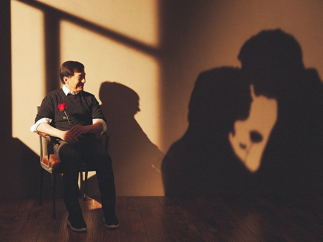 《成龙大哥新专辑》