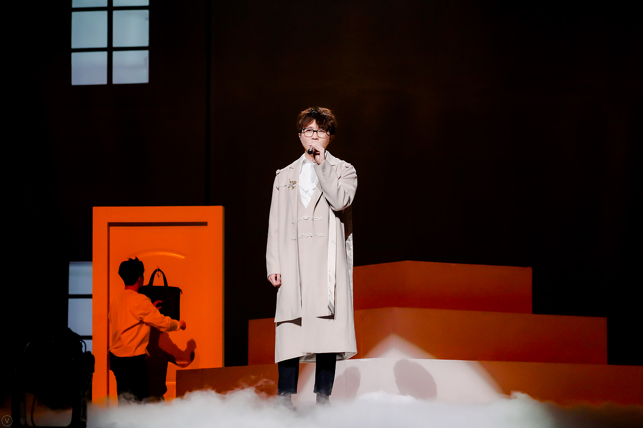 活动演唱会拍摄广告抖音快手摄影明星拍照直播会议摄影（图ZMjkwNjM4NDg0） - 人像摄影 - 站酷设计师零晨视觉摄影原创素材 - 站酷ZCOOL