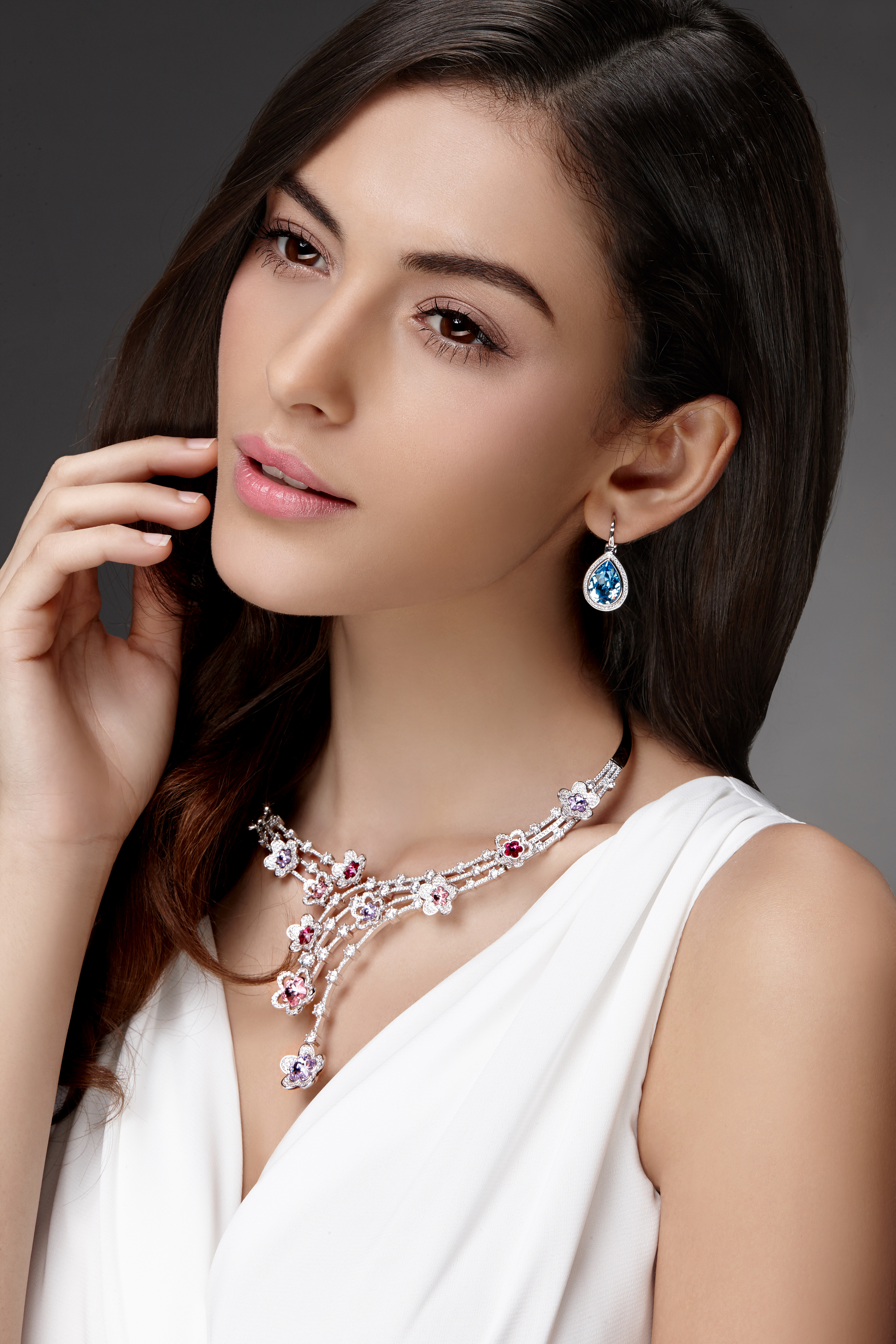 商业珠宝人像模特