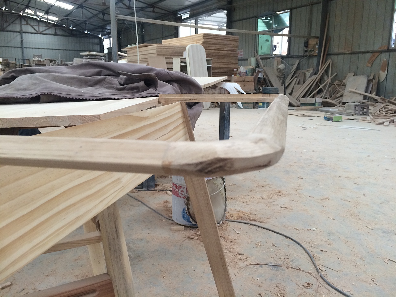 SOURCE-工业设计师工作台