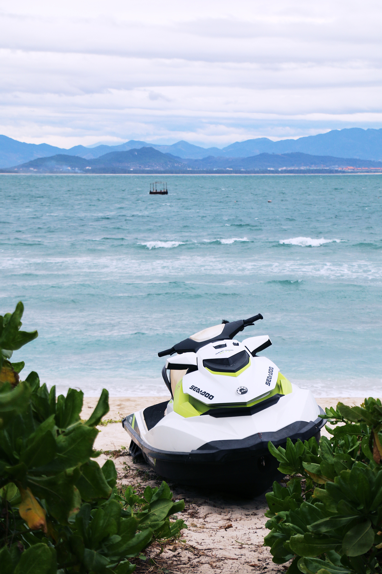 海边一景 -水上摩托