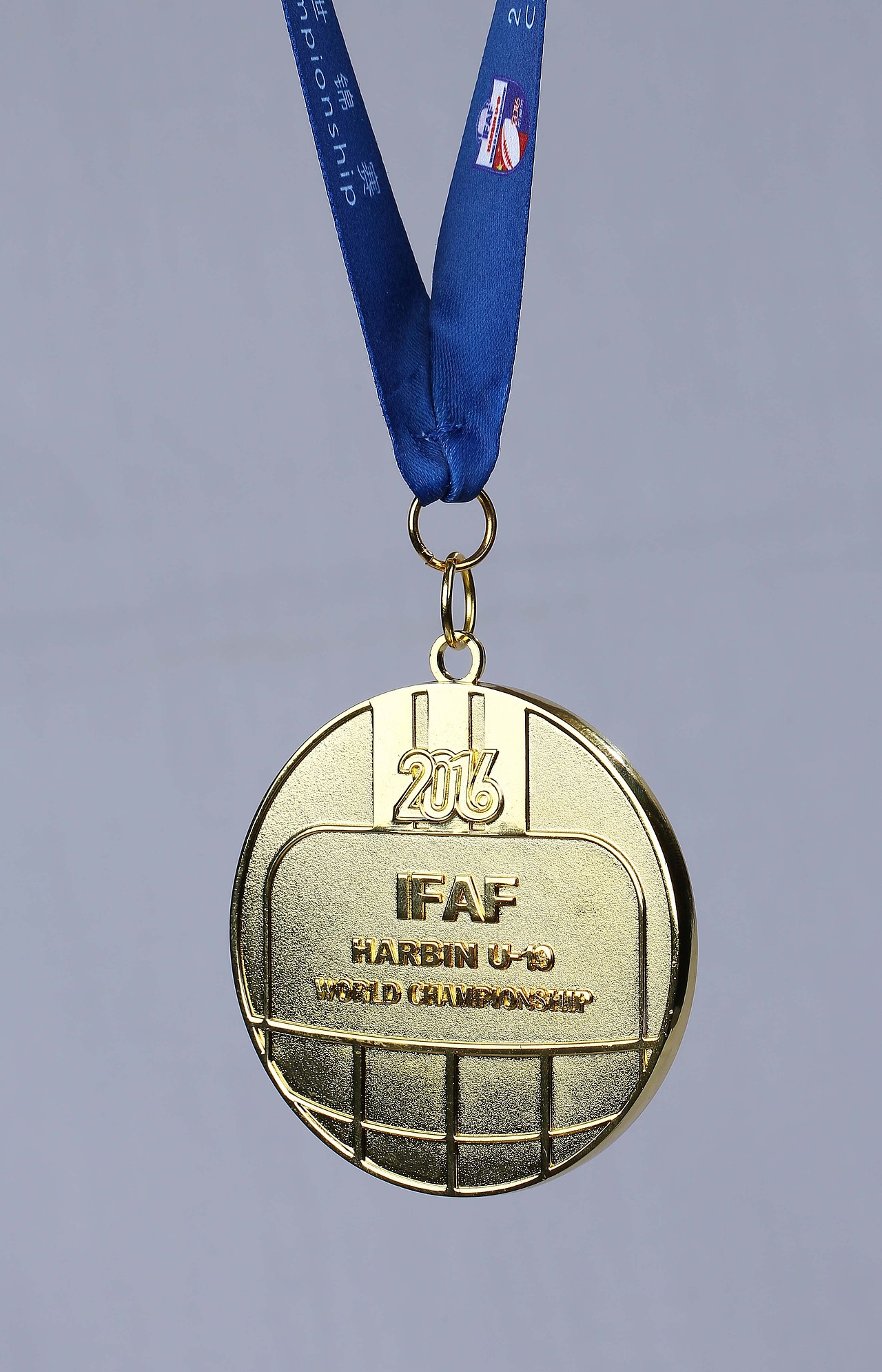 2016美式橄榄球青年组世锦赛奖牌设计