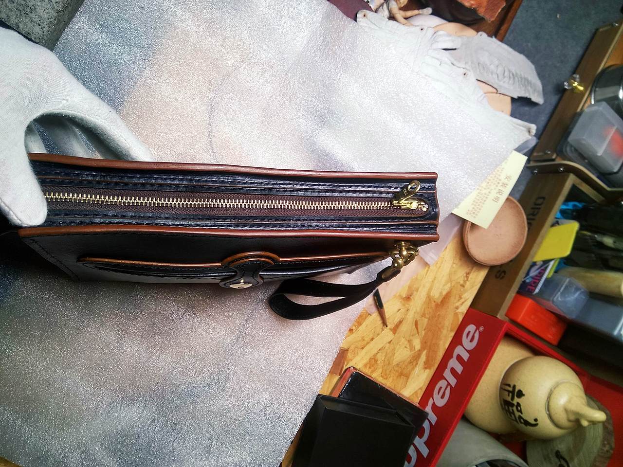 山水皮雕款男士手包 ,手工皮雕皮具