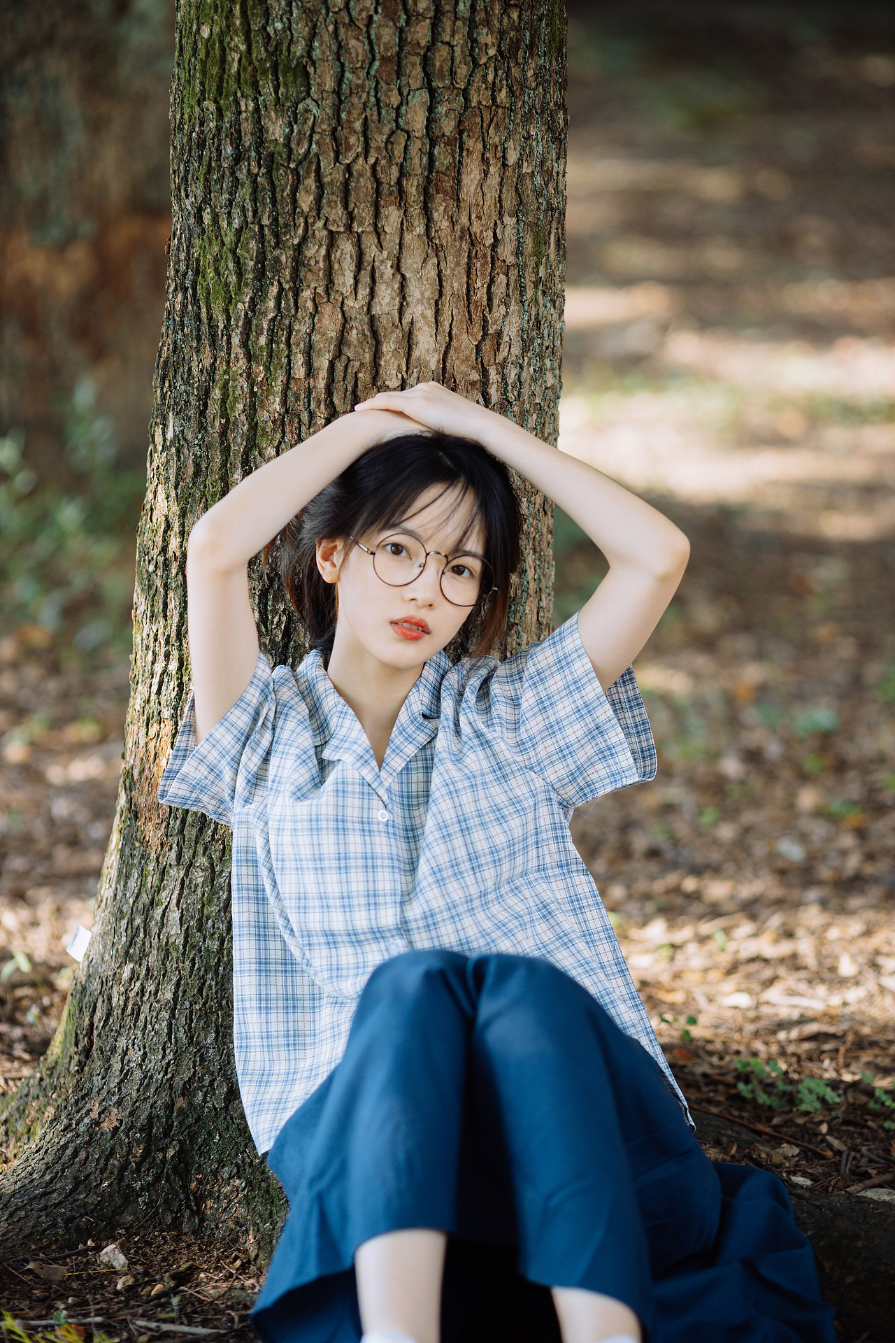 蓝色格子衫女孩（图ZMjYxMjM0MjE2） - 人像摄影 - 站酷设计师芥茉在拍照原创素材 - 站酷ZCOOL