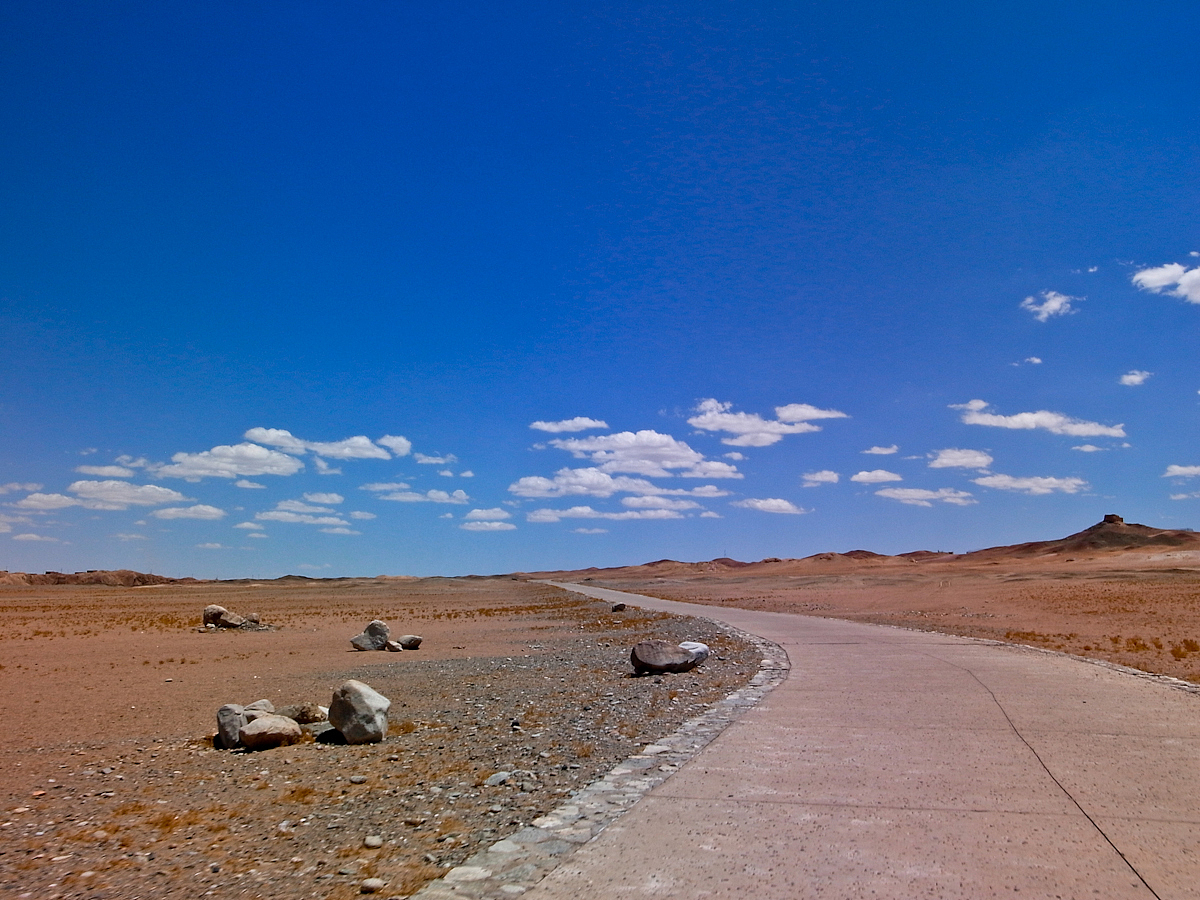 12年6月，兰州-嘉峪关-敦煌-西安（图ZNzI3MjI4MA==） - 风光摄影 - 站酷设计师blue_hermit原创素材 - 站酷ZCOOL