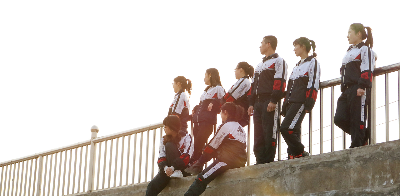 重穿一次校服，重回一次校园（图ZNDE2NzY2MjA=） - 其他摄影 - 站酷设计师不会飞的阿童木原创素材 - 站酷ZCOOL