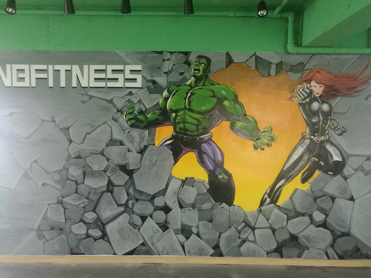 绿巨人·黑寡妇·健身|其他|墙绘/立体画|丁非凡 - 原创作品 - 站酷