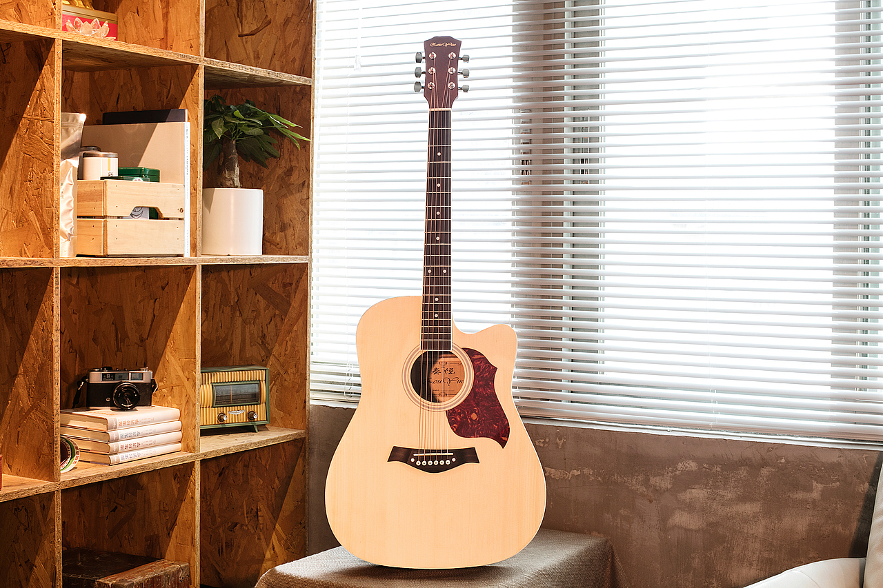 吉他拍摄（图ZMTE2OTcyOTgw） - 产品摄影 - 站酷设计师艾小北原创素材 - 站酷ZCOOL
