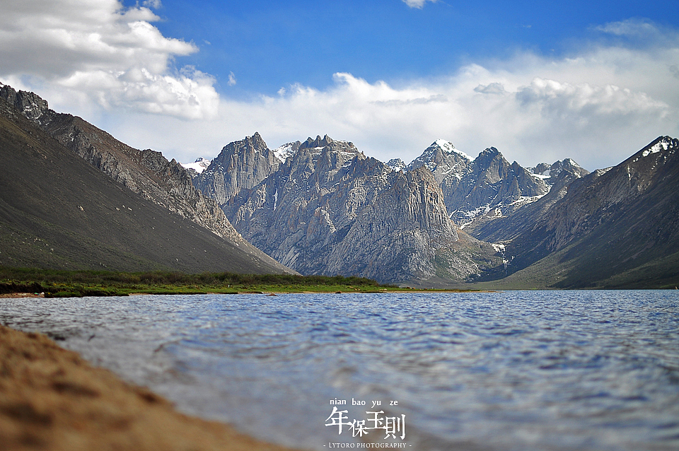 **********青海.年保玉则************