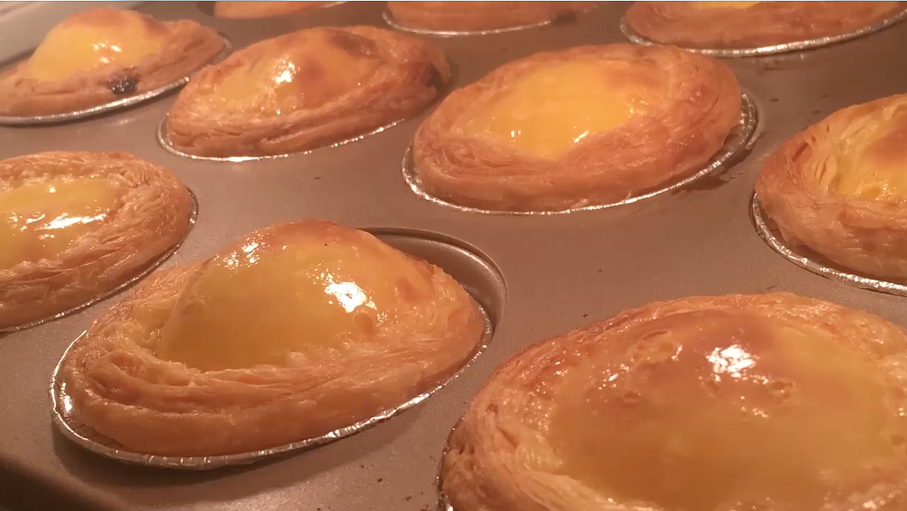 食物在烤箱里活了