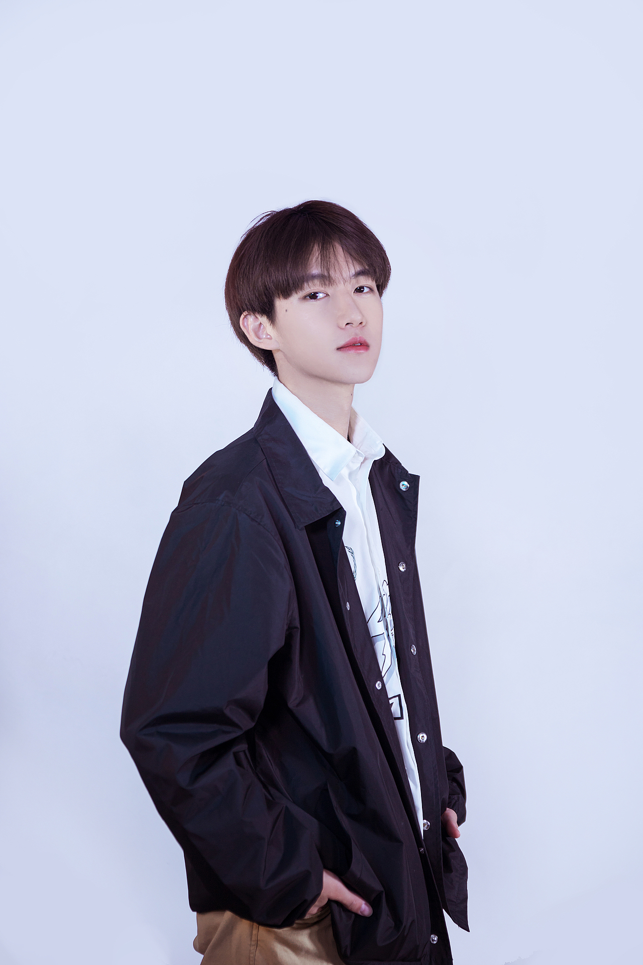 陈泽文 饰 李焱