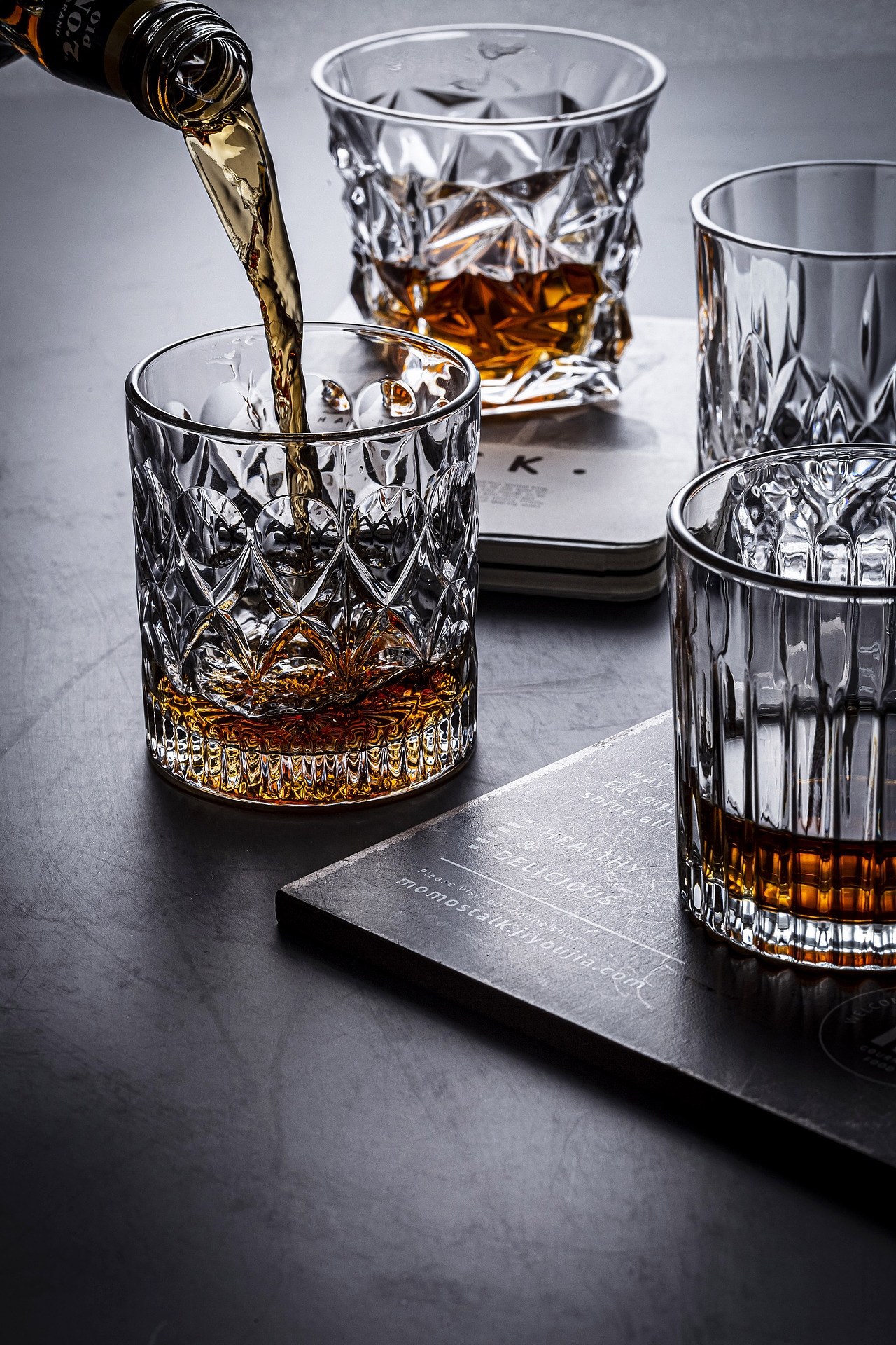 花纹威士忌杯