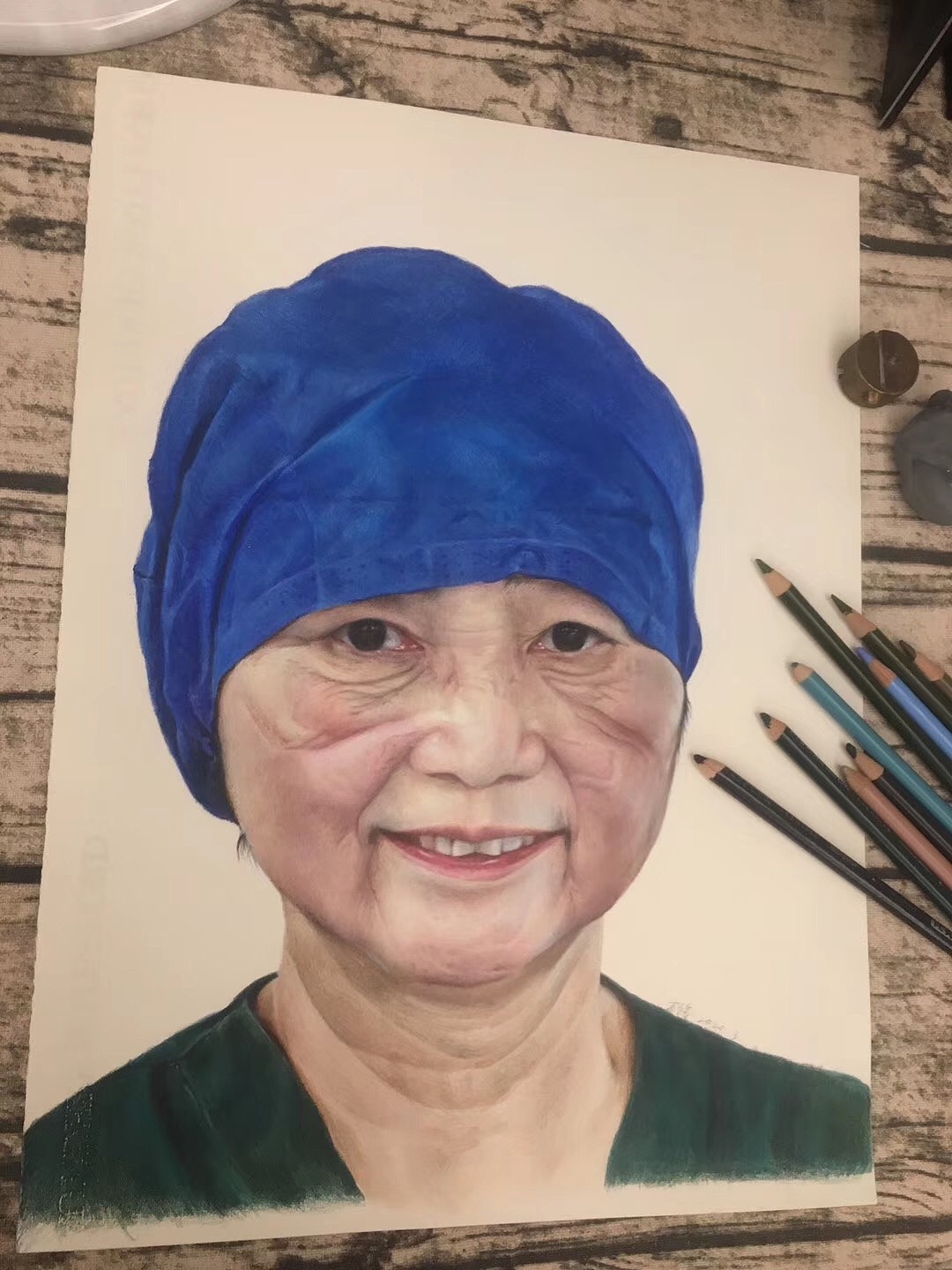 【彩铅画】李兰娟院士（图ZMjAwNDc1MTM2） - 绘画 - 站酷设计师龚方俊手绘原创素材 - 站酷ZCOOL