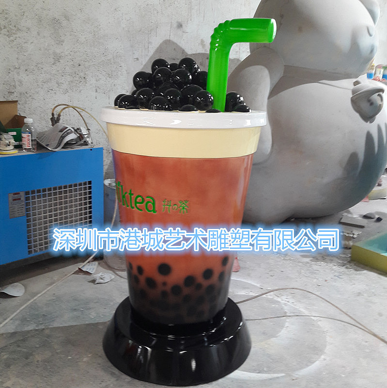 现代感的商业氛围珍珠奶茶主题玻璃钢奶茶杯雕塑摆设