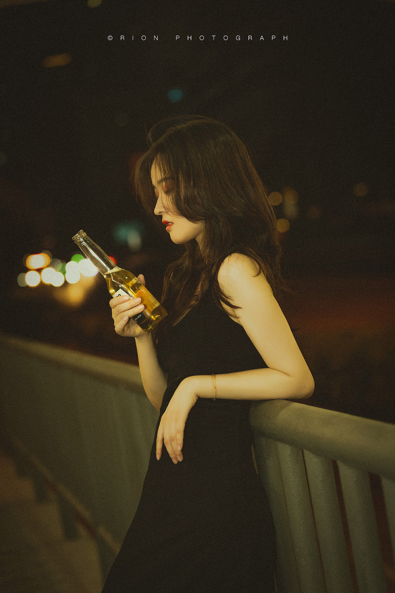 王家卫暖色港风情绪大片