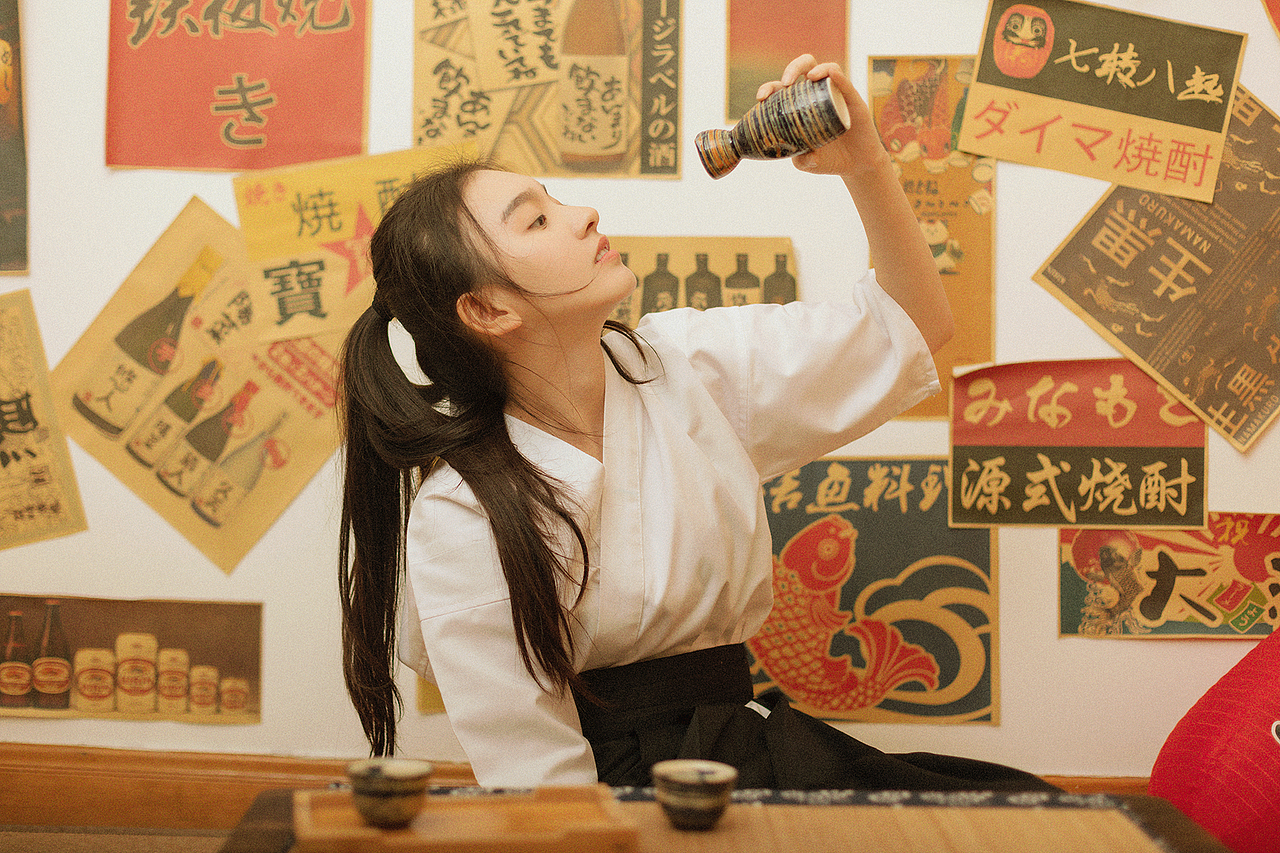 ニセ酒（图ZOTgwOTEzMzY=） - 人像摄影 - 站酷设计师子何学长原创素材 - 站酷ZCOOL