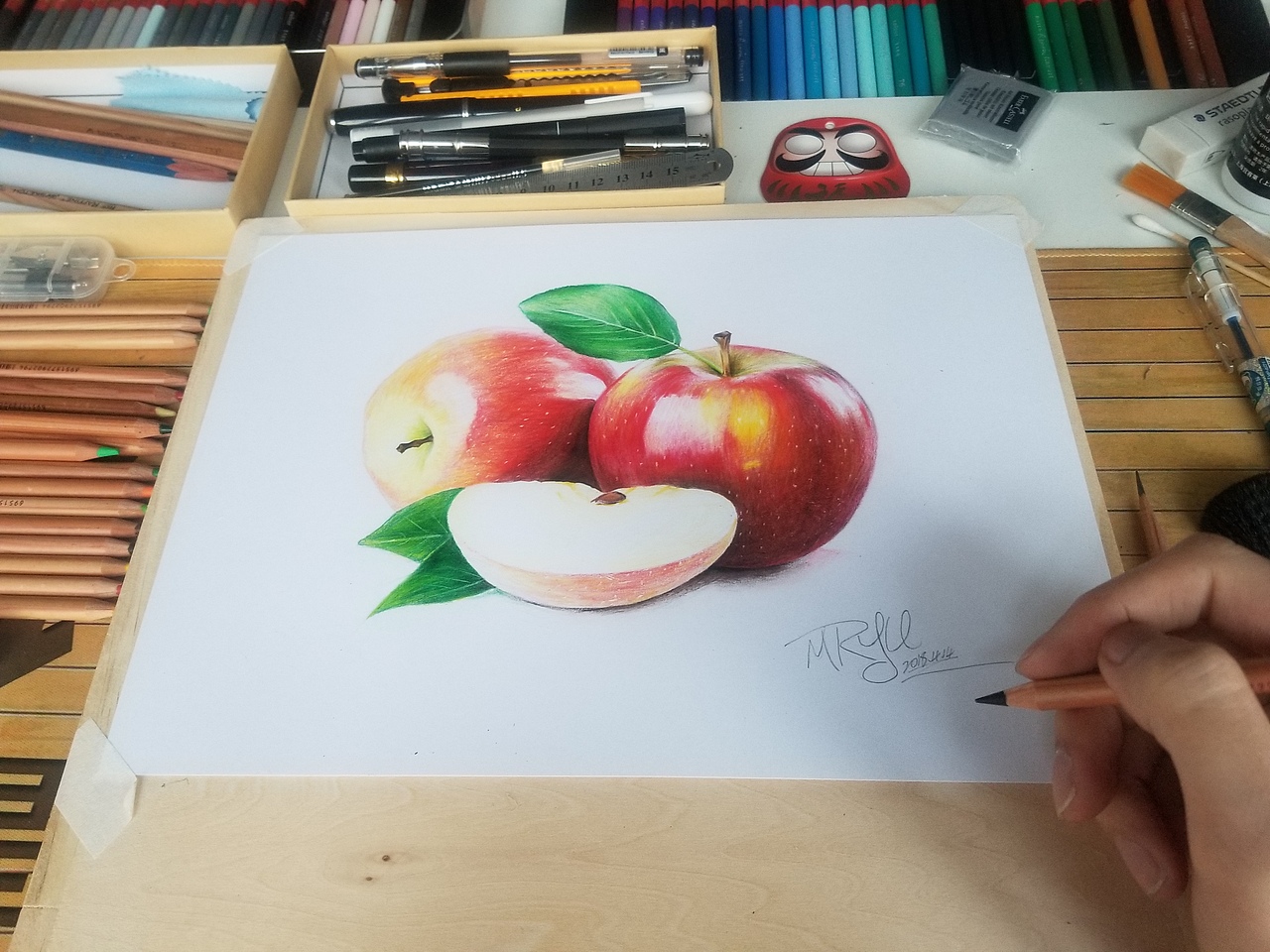 彩铅苹果|纯艺术|绘画|mryu钰先生_原创作品-站酷zcool