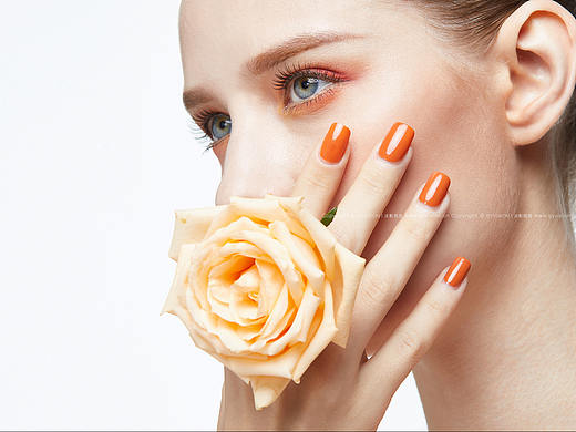 美甲油-模特广告摄影