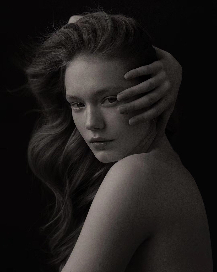 求助!这个模特🉑️?