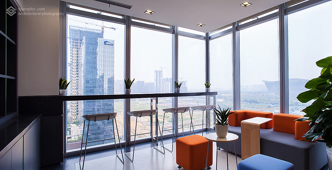 独尊建筑摄影:棕榈泉律师事务所