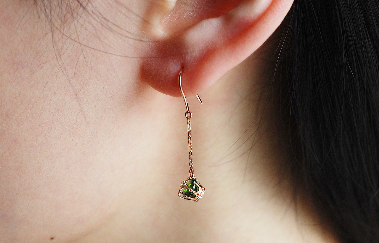 代波军艺术珠宝原创商业作品“为爱加冕”