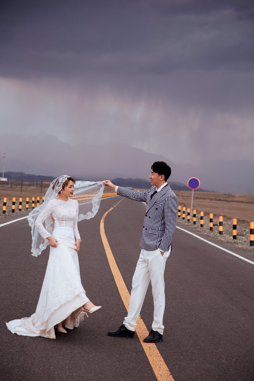 新疆旅拍独库公路婚纱照乌鲁木齐婚纱照客片分享