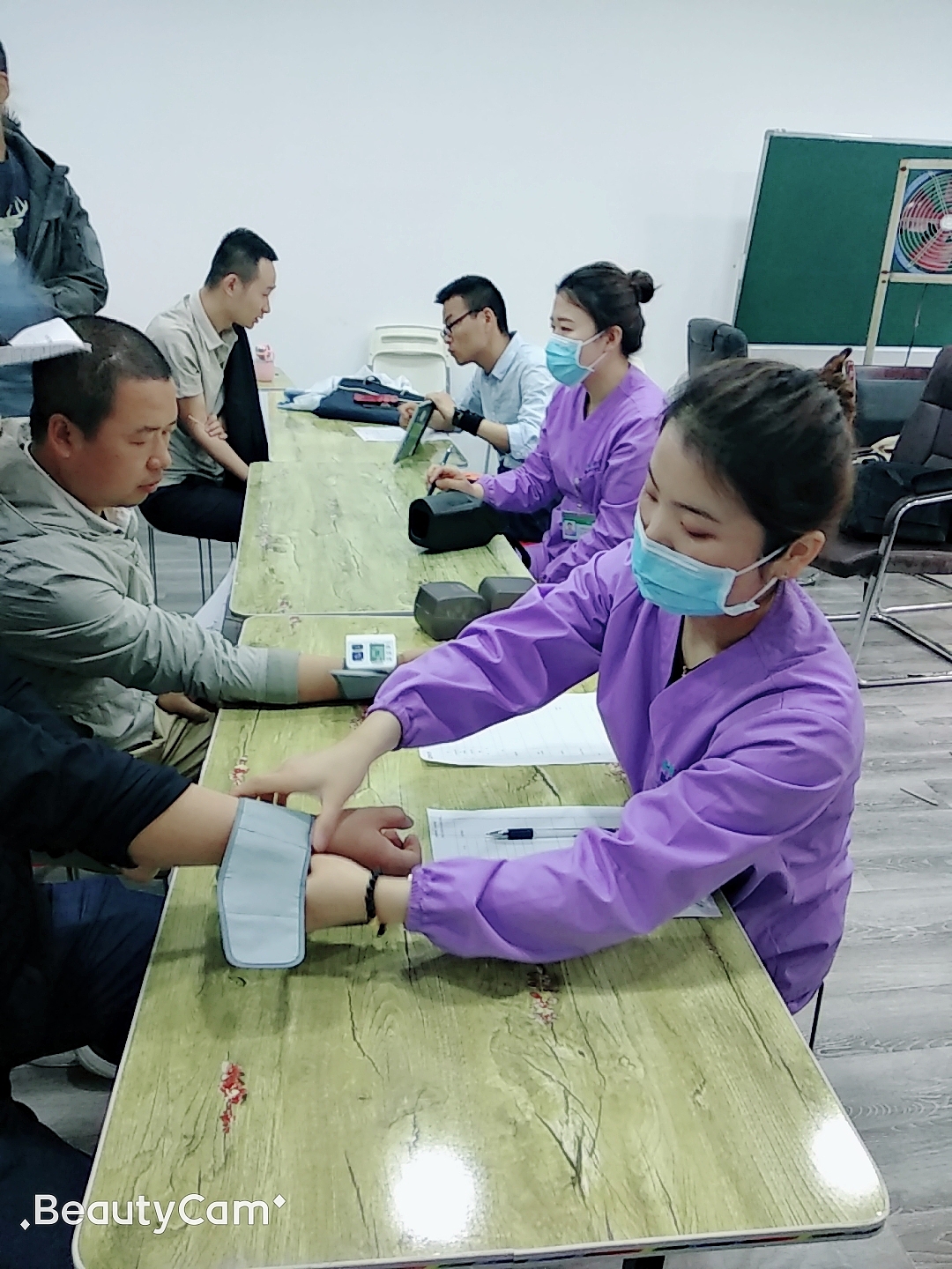 西安海蓓诊所 海蓓健康树 全民计划第二站系列活动（图ZMTUzNDE3MjI0） - 人像摄影 - 站酷设计师海蓓原创素材 - 站酷ZCOOL