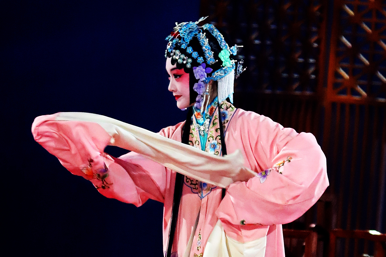 演唱会摄影（图ZMjAzOTcyMjQ0） - 人像摄影 - 站酷设计师huangxb1原创素材 - 站酷ZCOOL