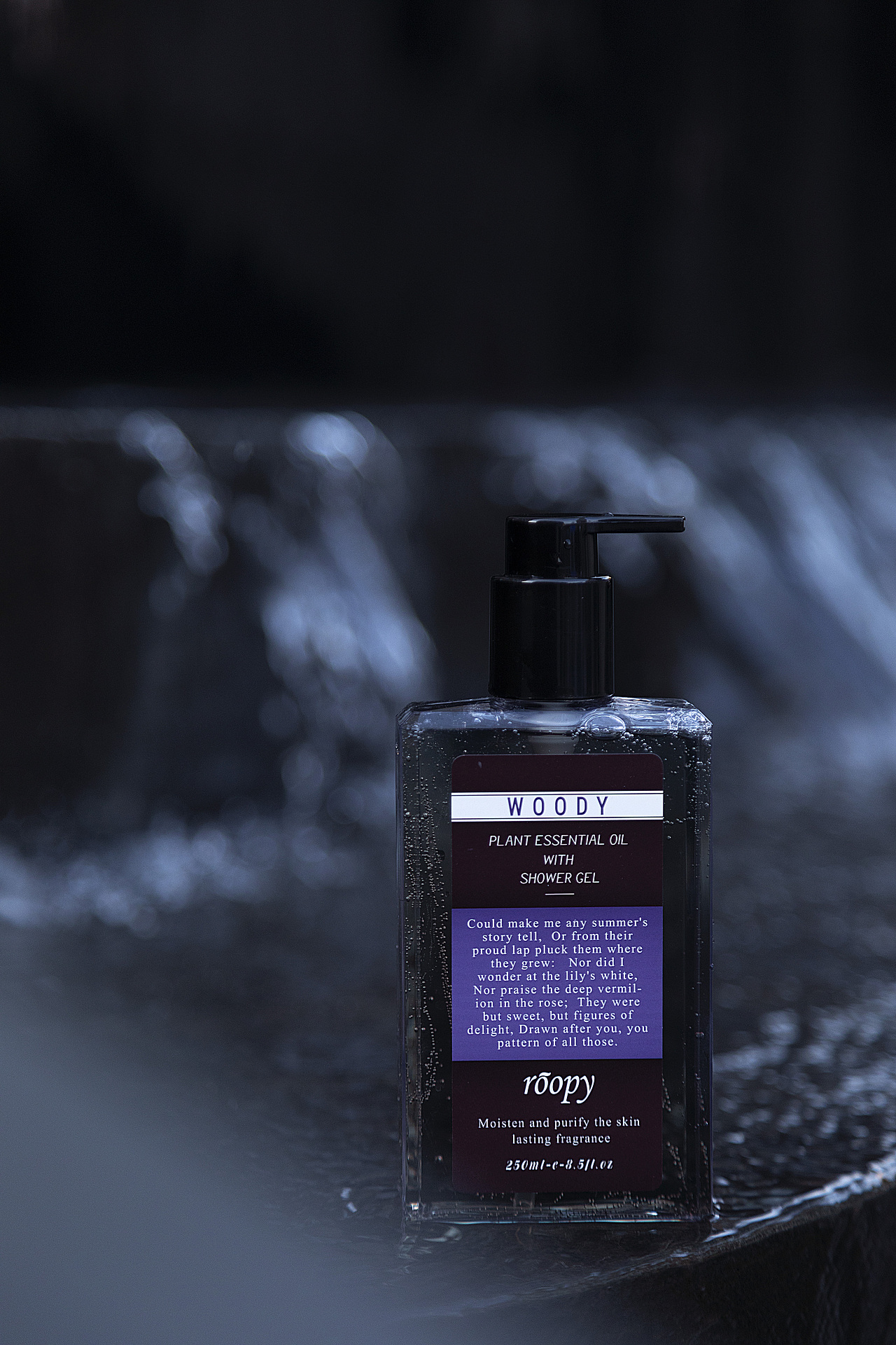 产品拍摄—roopy沐浴露（图ZMjAxOTYyNzQ0） - 产品摄影 - 站酷设计师Sun卡卡原创素材 - 站酷ZCOOL
