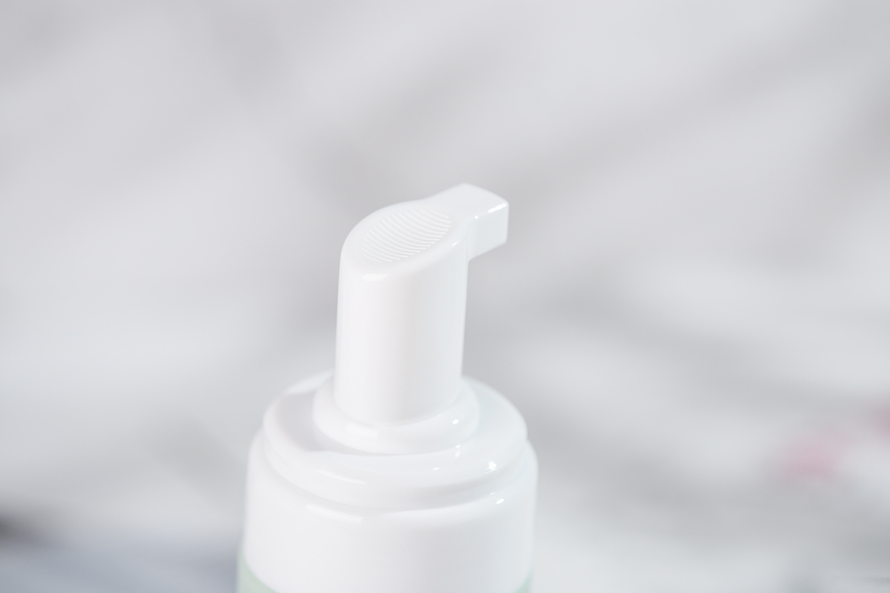 分装瓶简约（图ZMjM2MjM3Njg4） - 产品摄影 - 站酷设计师360度回旋拍原创素材 - 站酷ZCOOL