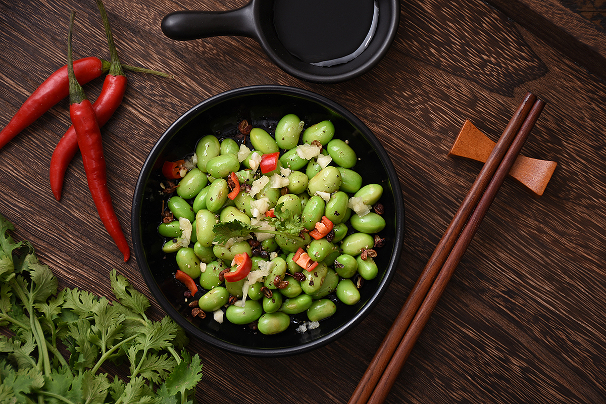 凉拌嫩豆豆美食摄影