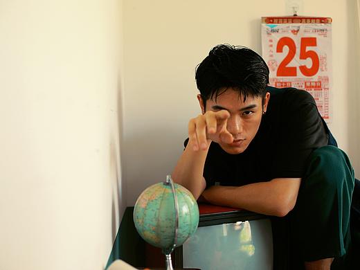 一年前的谢治勋