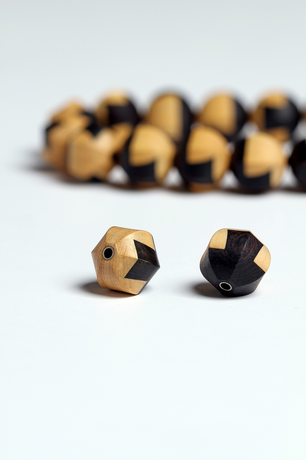 一串,榫卯结构珠子|手工艺|首饰设计|三鼎素简_原创作品-站酷zcool