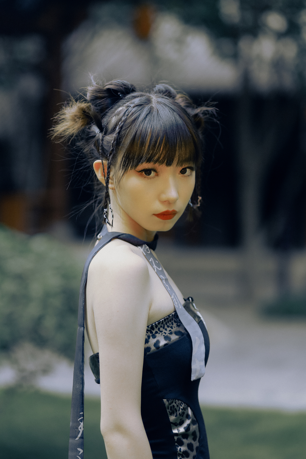 新中式（图ZMzA3MjEzMDQ4） - 人像摄影 - 站酷设计师爱吃梨一原创素材 - 站酷ZCOOL