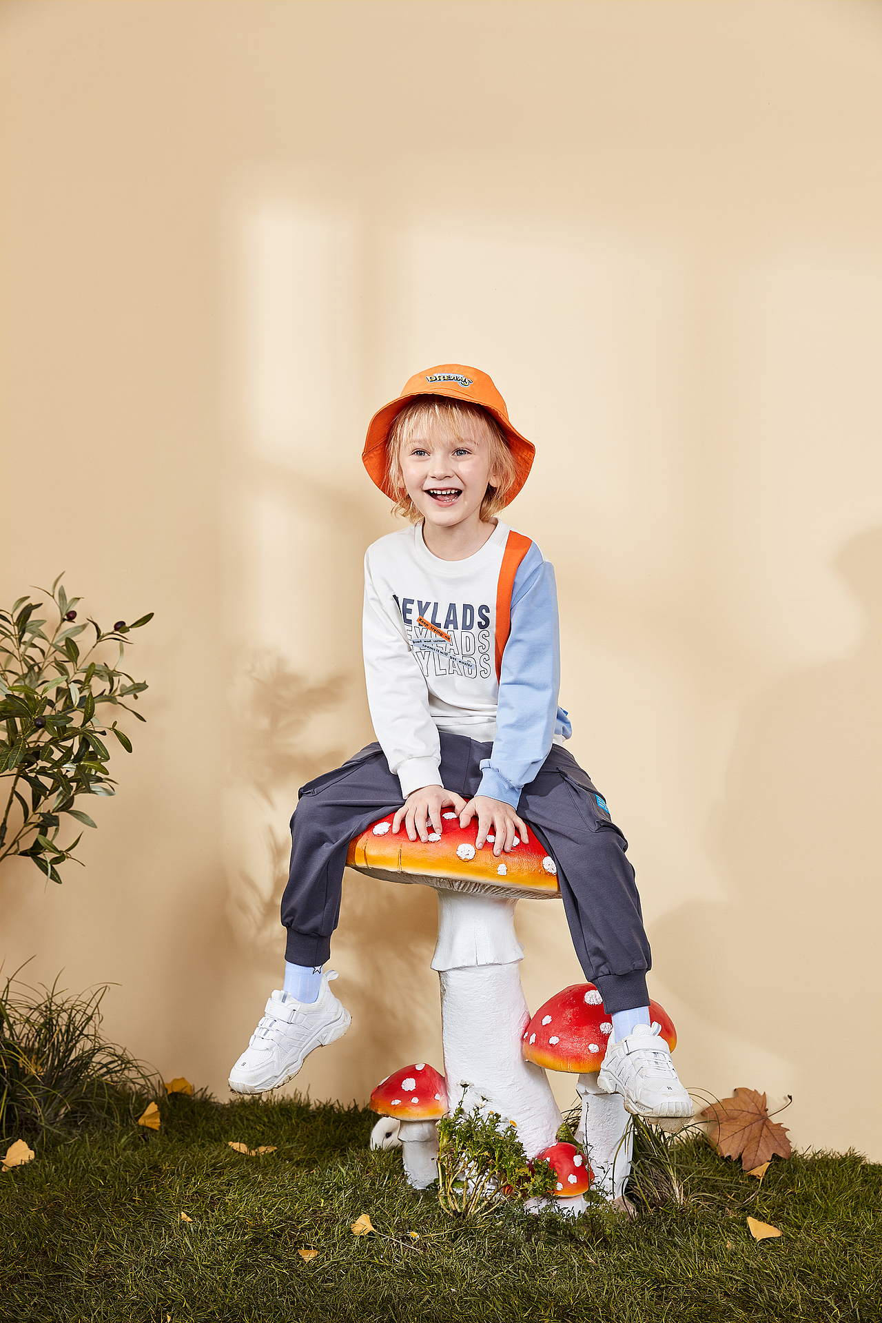 海澜之家童装 男生女生童装